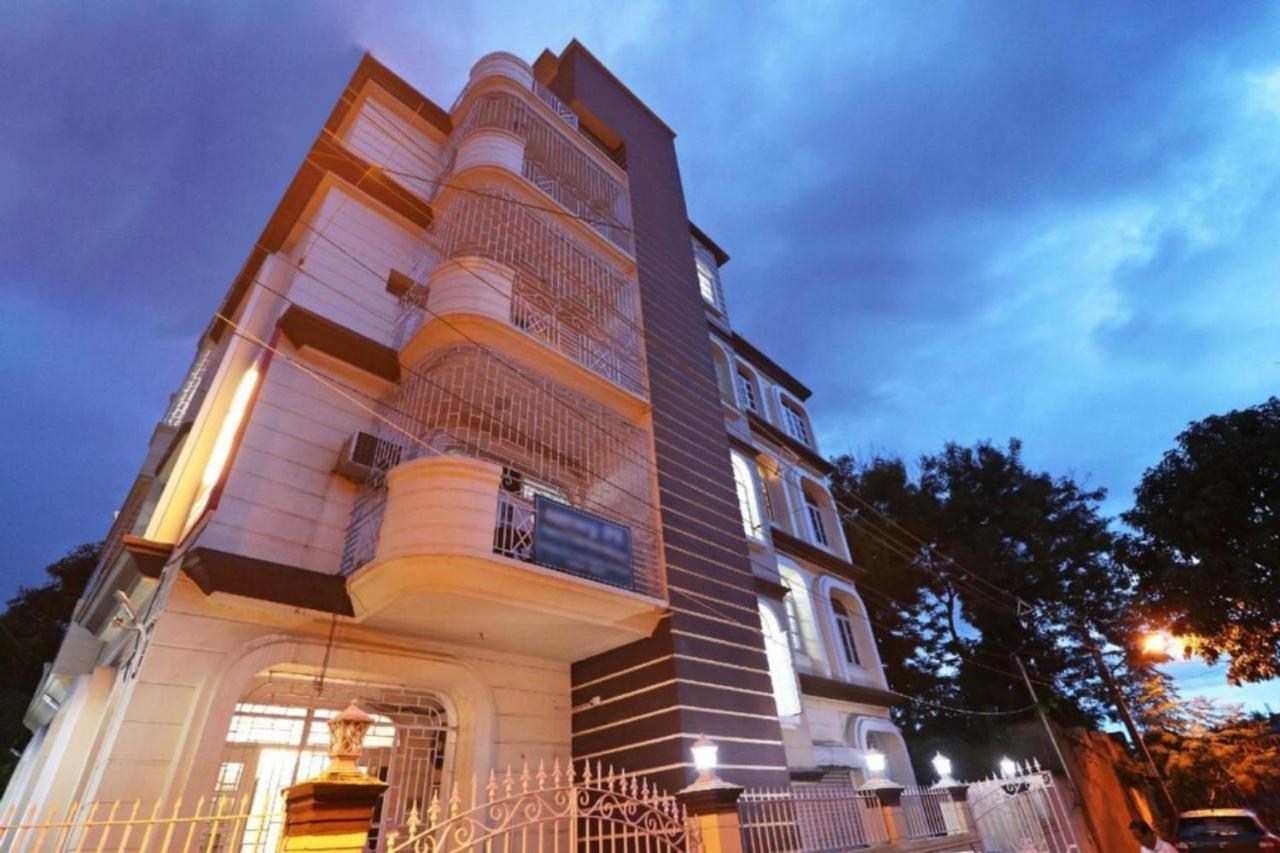 Goroomgo Hotel Manurama Ruby Calcutta Extérieur photo