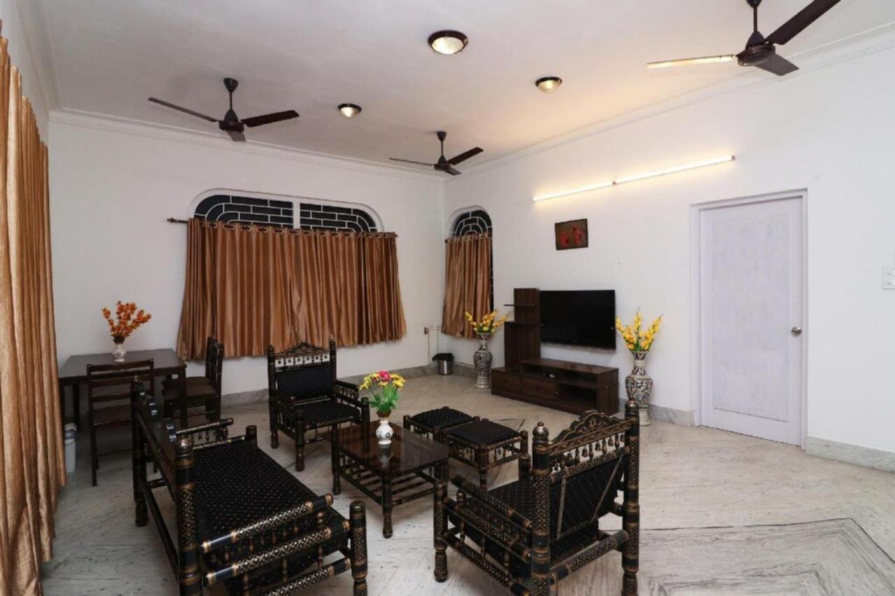Goroomgo Hotel Manurama Ruby Calcutta Extérieur photo