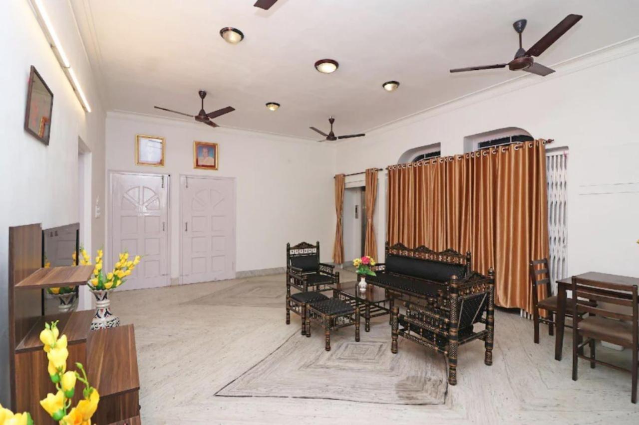 Goroomgo Hotel Manurama Ruby Calcutta Extérieur photo