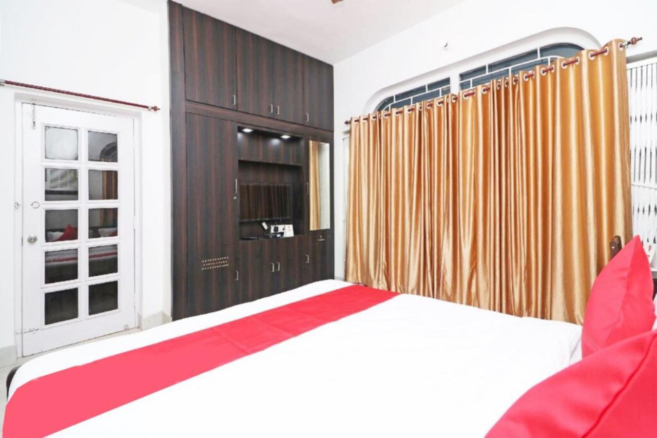 Goroomgo Hotel Manurama Ruby Calcutta Extérieur photo